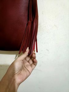 Chic Burgundy Leather Crossbody Bag