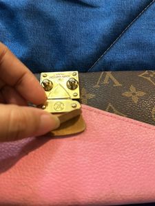 Thifted Louis Vuitton Wallet In Used Condition