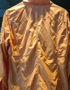 Columbia Lightweight Shirt – Imported | Excellent
