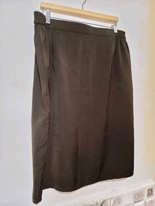 🔥BUY 1, GET 1 FREE🔥Square Neck Black Skirt