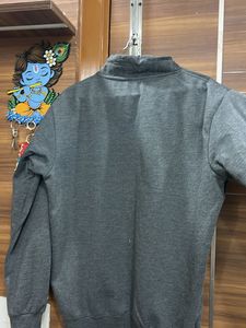 Jack &amp; Jones Stylish Hoodie
