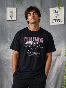 VINTAGE Pink Floyd metallics Graphic T-Shirt