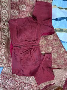 Elegant Red &amp; Gold Banarasi Silk Saree