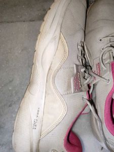 Sports Shoes