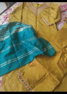Mustard elegant kurta set