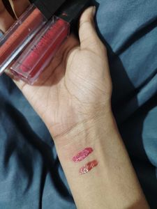 2 MATTE LIPSTICK