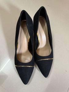 Elegant Black Stiletto Heels