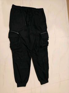 Black Utility Men's Cargo Joggers