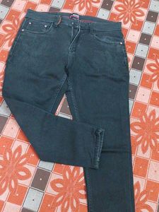 Men's Dark Wash Denim Jeans