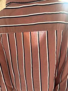Santa Barbara Polo. Striped Casual Shirt and kille