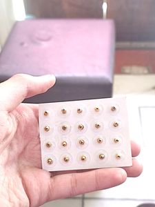 Color Diamond Earrings Pure Silver Studs Pech (Two