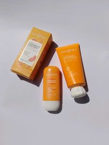 DOT & KEY Super Bright Sunscreen & Face Wash