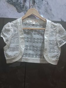 Elegant Lace Bolero Jacket