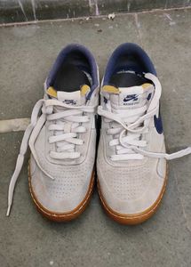 Nike SB Heritage Vulc Sneakers