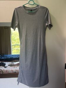 H & M Grey Ruched T-Shirt Dress
