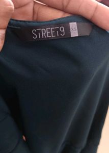 Green One-Shoulder Satin Dress