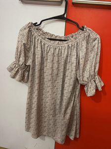 Off-Shoulder Ruffled Sleeve Top