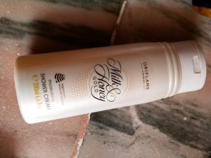 Oriflame Milk &amp; Honey Shower Cream