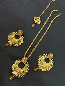 Gold-tone Indian Jewelry Set