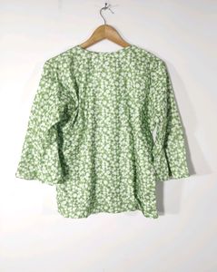 Green Printed Casual Top (Women)