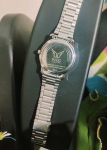 Men's Analog Watch. Like New. Good Condition.