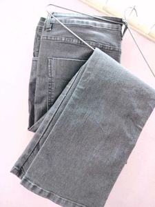 Women Straight Fit High Rise Grey Jeans
