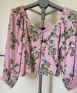 Floral Puff sleeve Top