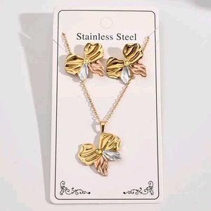Floral Stainless Steel Jewelry Set