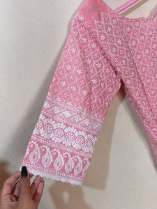 Women's Pink Colour Chickenkari Kurti🥰♥️😍