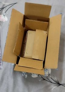 Packaging Material + Free Gift