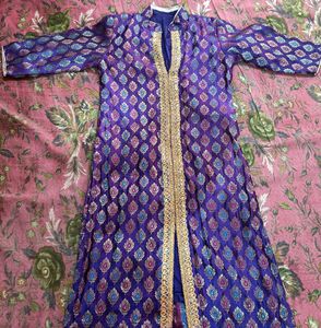 Banarsi Kurti With Golden Lace