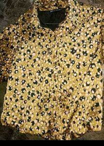 Stylish Leopard Print Button-Up Top