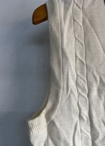 Men's Cream Cable Knit Sweater Vest