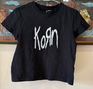 H&M Korn T-Shirt size XS to S