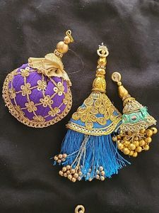 Assorted Decorative Tassels/Blouse hanging