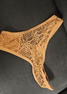 Lace cloth