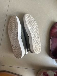 Adidas Seeley Casual Sneakers