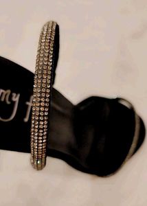 Elegant Black Heels with Rhinestones