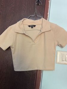 Ribbed Collared Crop Top - Chic &amp; Versatile