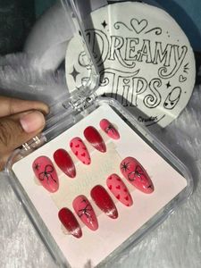 Nails with Bows &amp; Hearts