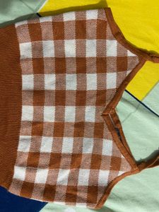 Cute Gingham Pattern Crop Top