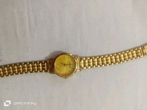 SONATA WATCH ( Only Analog Colour Is Diff