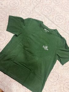 Green Peanuts Graphic T-Shirt