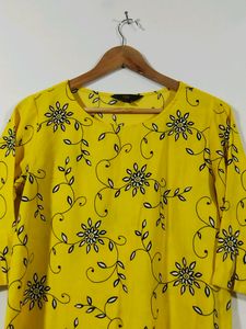 Zink Yellow Printed Women's Top
