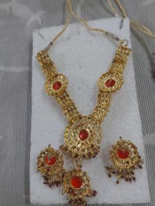 Stunning Red Stone Jewellery Set