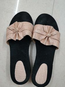 A pair of women sandal