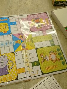 Ludo,snakes/ladders