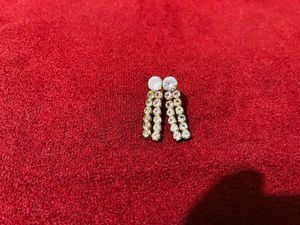 Elegant Diamond Earrings new with tag