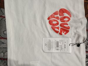 Shein White Heart Graphic T-Shirt