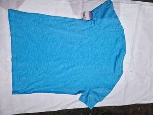 Gap blue T-Shirt with Palm Tree Graphic